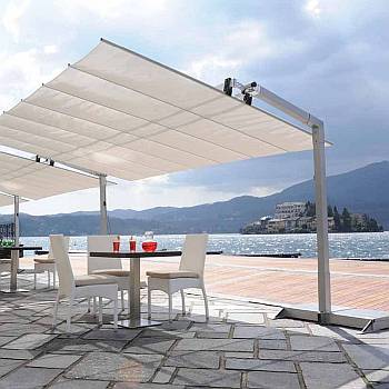 Freestanding Retractable Awnings