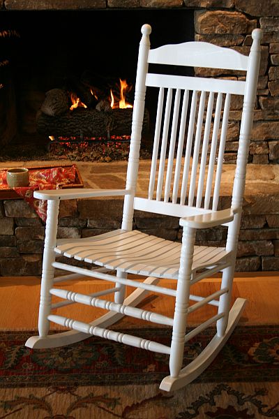 Outdoor Rocker Chairs on Rocking Chairs   Antique Spindle Back For Outdoor Porch