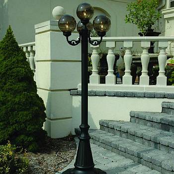 European Bronze Globe Park Lantern