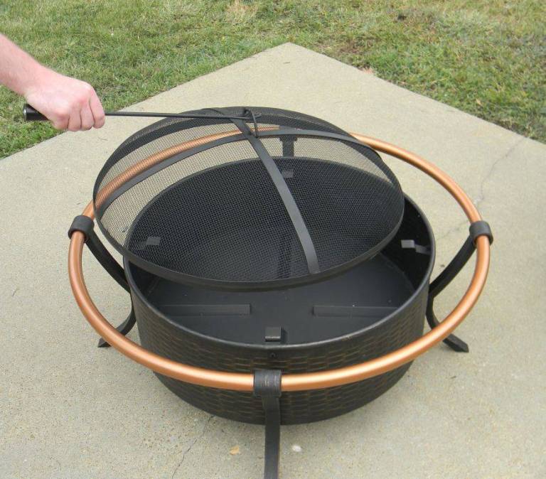 Copper Rail Fire Pit 60859 Screen Lift Tool For Easy Removal